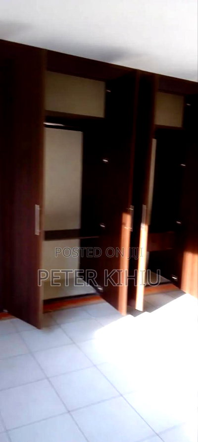 3bdrm Apartment in Parklands for rent - Image 3