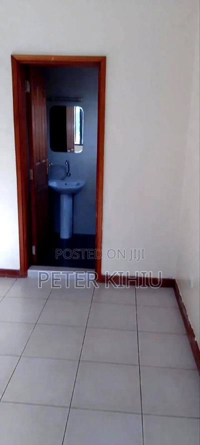 3bdrm Apartment in Parklands for rent - Image 7