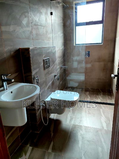 4bdrm Townhouse/Terrace in Langata for sale - Image 10