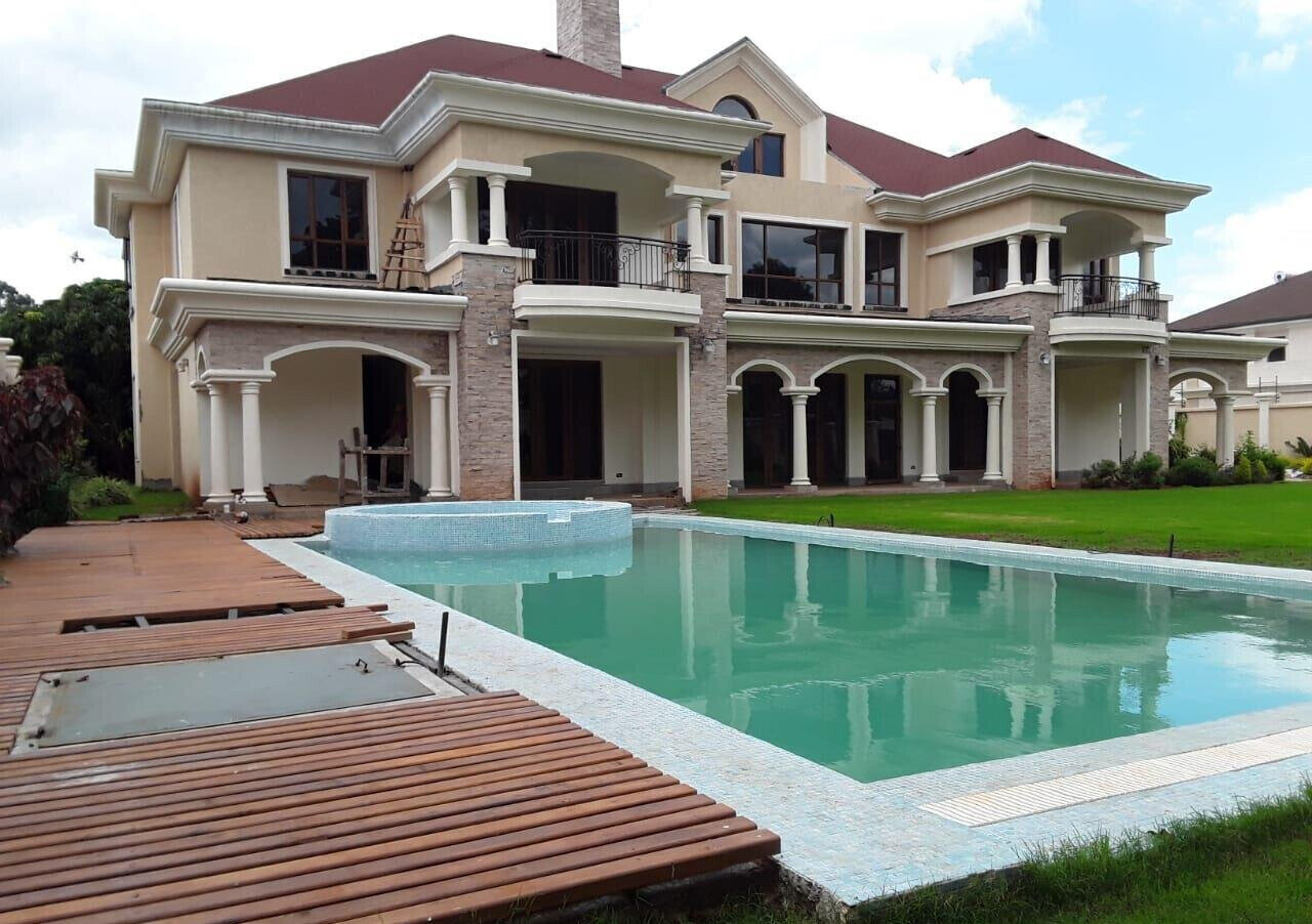 6BR Townhouse with Panoramic City Views - Runda Waters