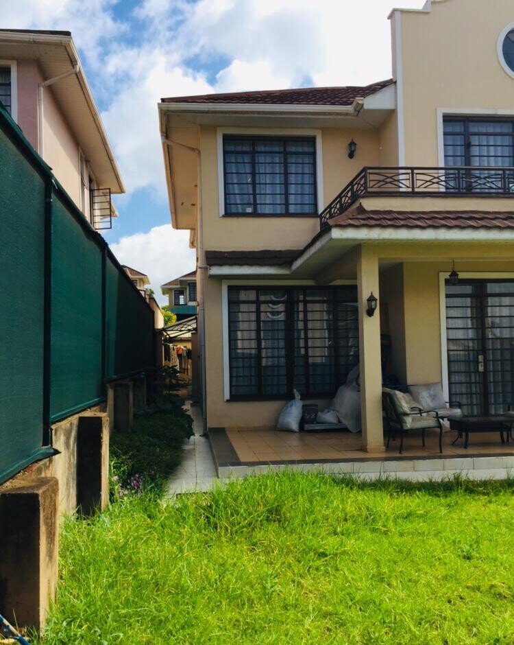 4BR All-Ensuite Townhouse in a Blue Zone Court - Runda