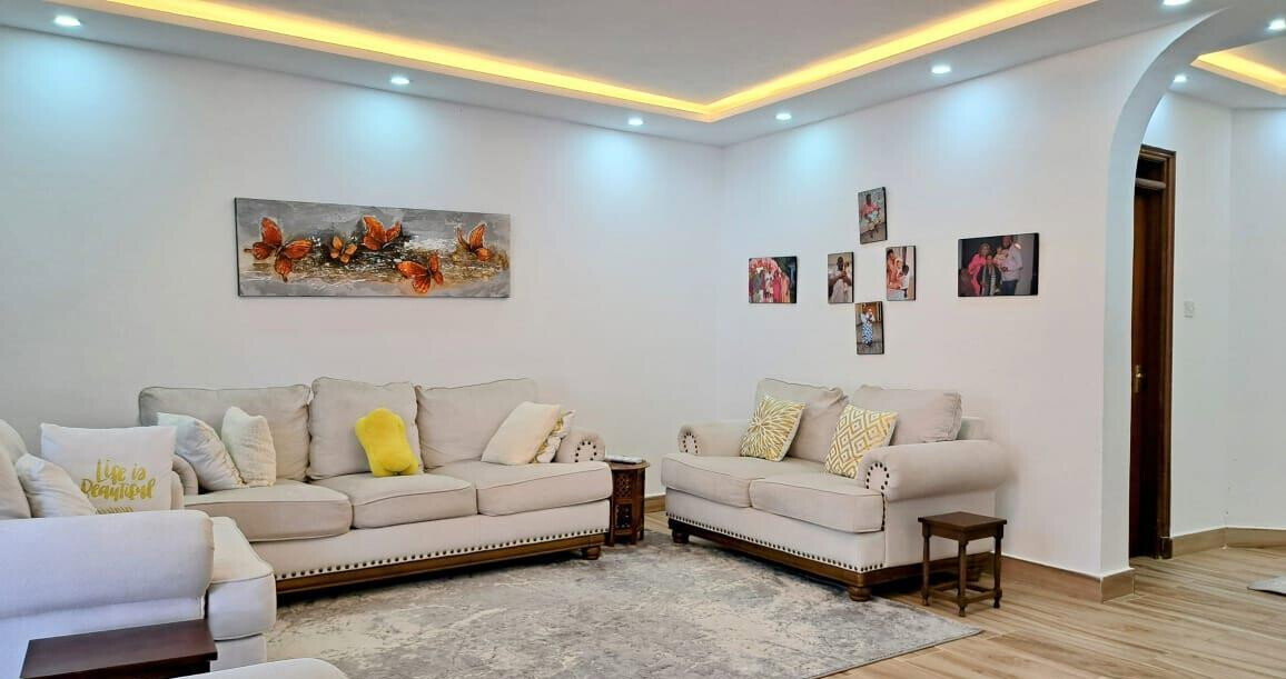 Remodeled 5BR Townhouse with Private Backyard - Kileleshwa