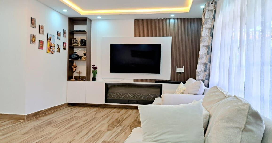 Remodeled 5BR Townhouse with Private Backyard - Kileleshwa