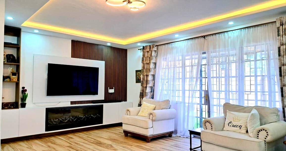 Remodeled 5BR Townhouse with Private Backyard - Kileleshwa