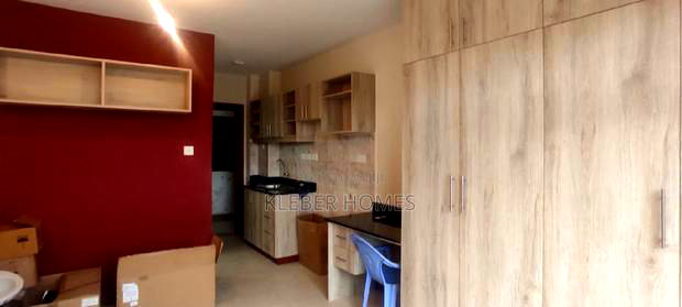 Studio Apartment in Southb for sale