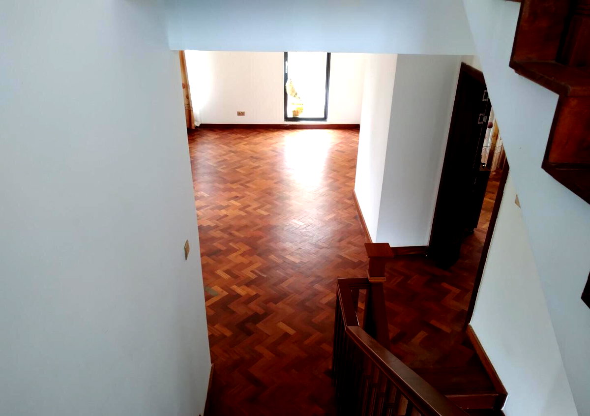 Spacious 5BR Townhouse on James Gichuru - Lavington