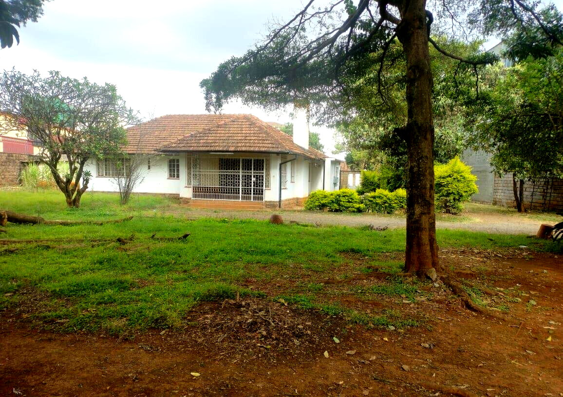 1 Acre Land with Garden and Parking - KSh 500M