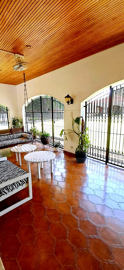 5bdrm Mansion in Nyali for sale - Image 8