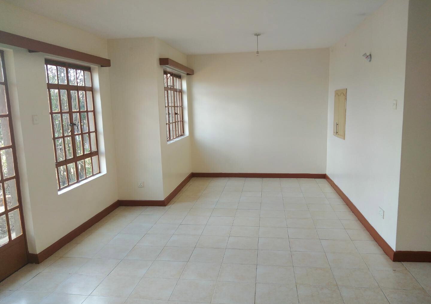 3BR Maisonette with DSQ & Kids Play Area - Mombasa Rd