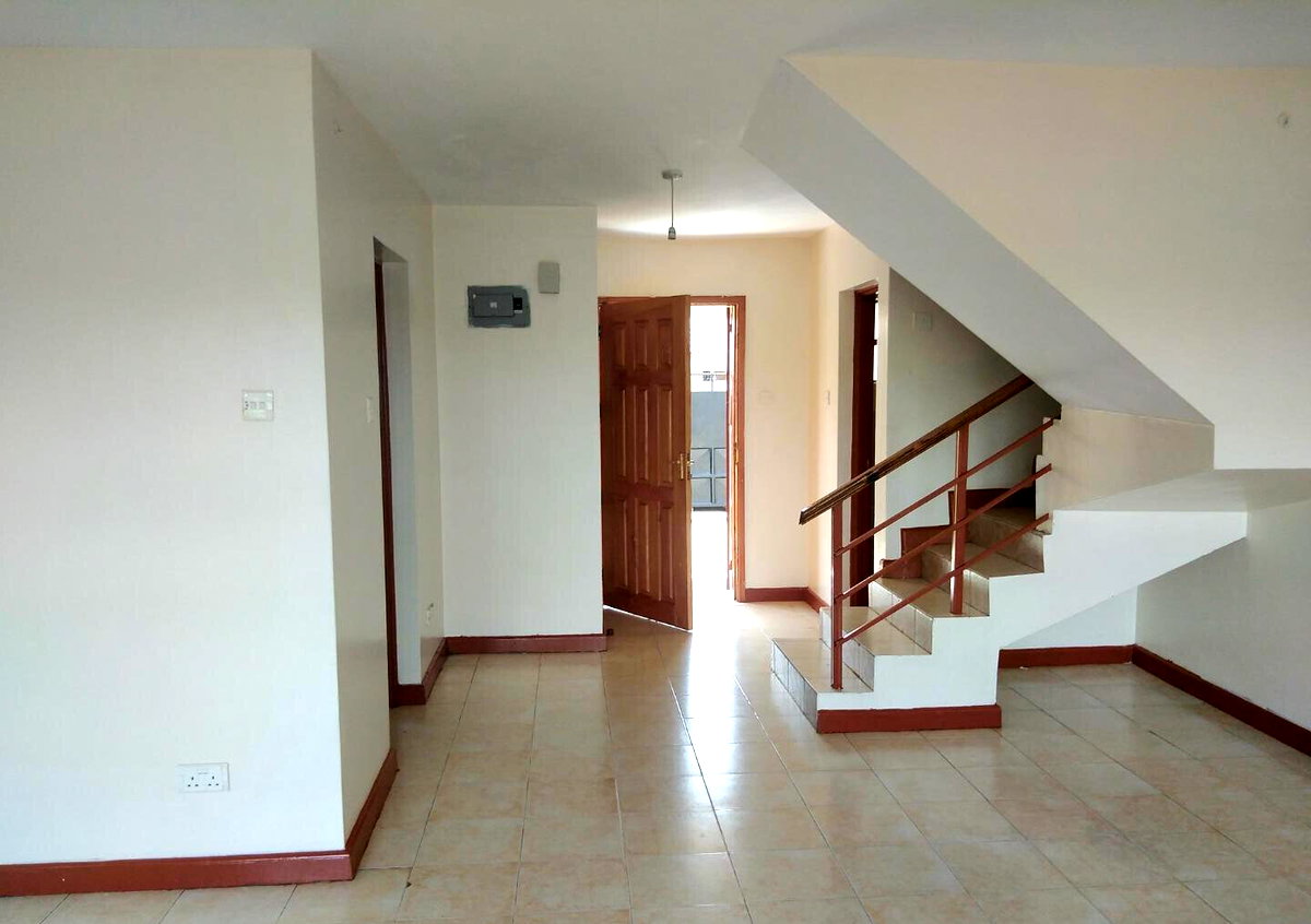 3BR Maisonette with DSQ & Kids Play Area - Mombasa Rd