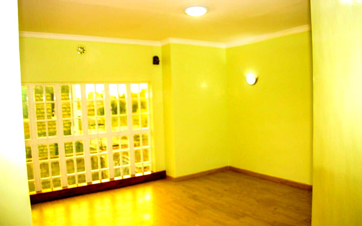 4BR Standalone Townhouse with Guesthouse & Water Tanks - Ruiru