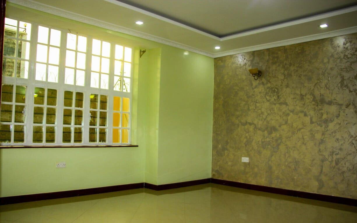 4BR Standalone Townhouse with Guesthouse & Water Tanks - Ruiru