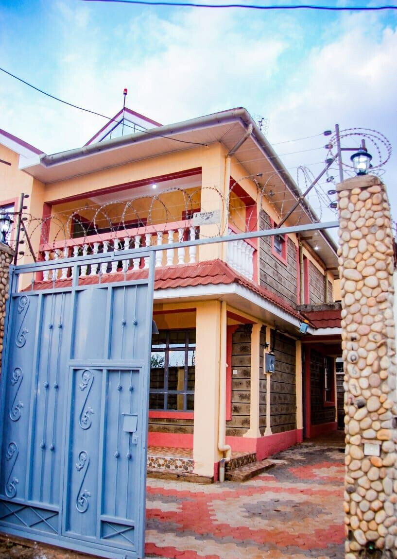 4BR Standalone Townhouse with Guesthouse & Water Tanks - Ruiru