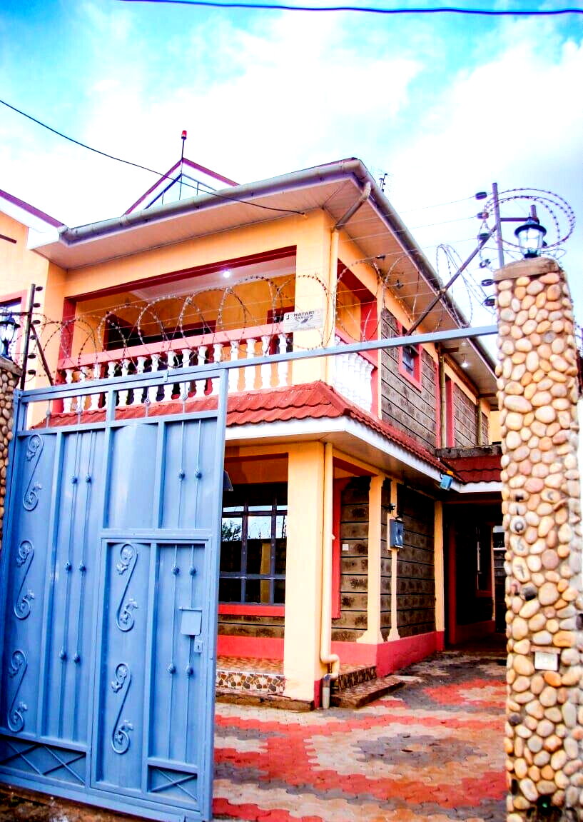 4BR Standalone Townhouse with Guesthouse & Water Tanks - Ruiru
