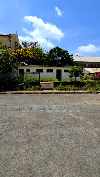 Prime Land (Yard) to Lease - Image 4