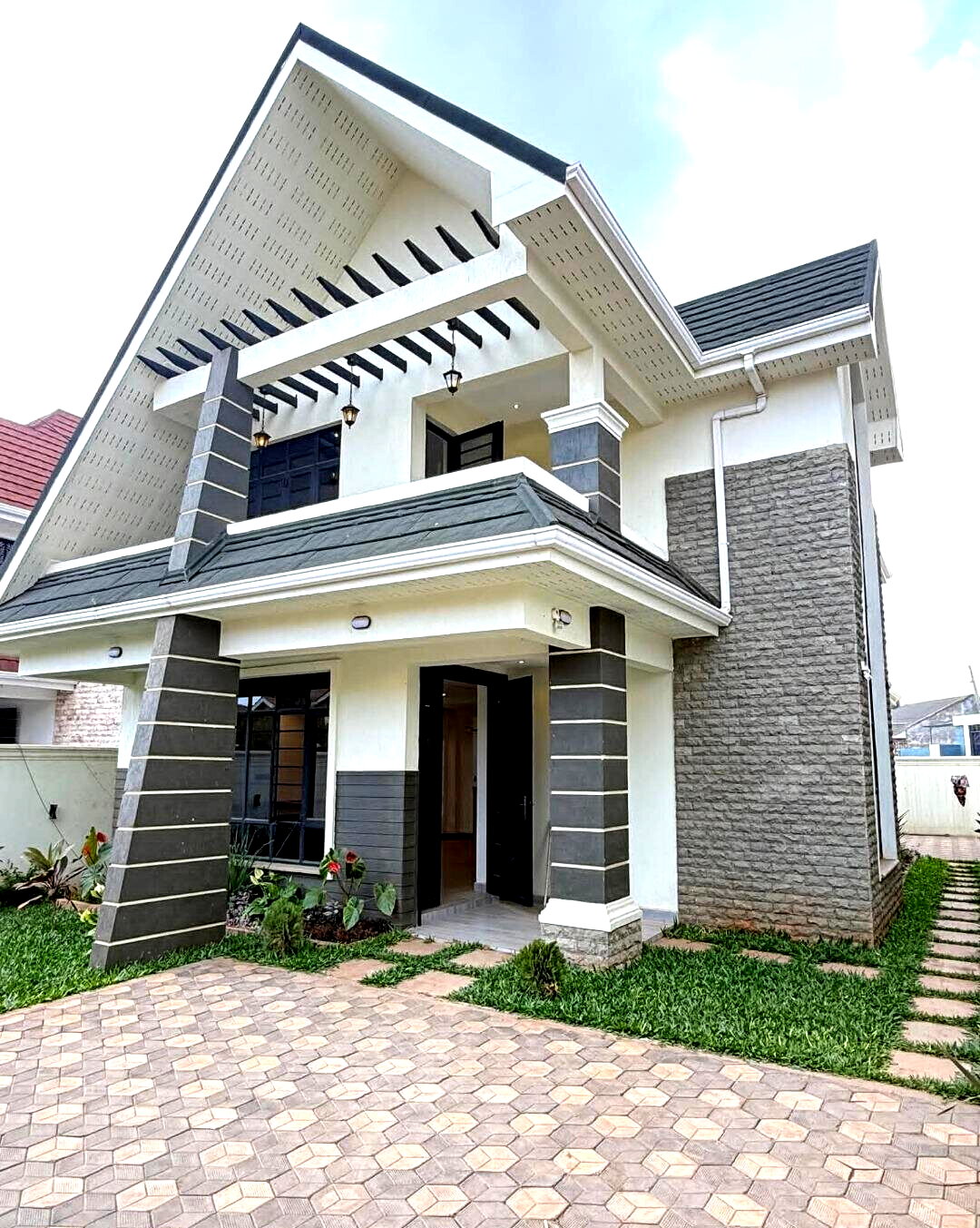 4BR All-Ensuite Maisonette with Jacuzzi & Attic - Membley, Ruiru