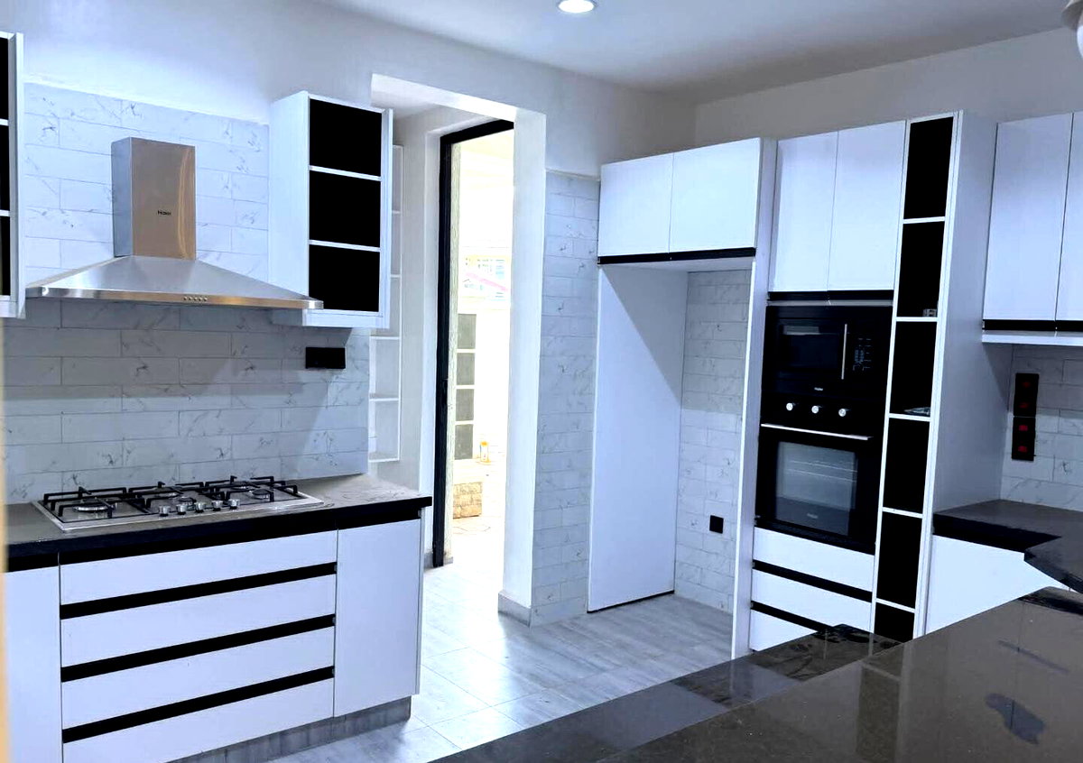 4BR All-Ensuite Maisonette with Jacuzzi & Attic - Membley, Ruiru