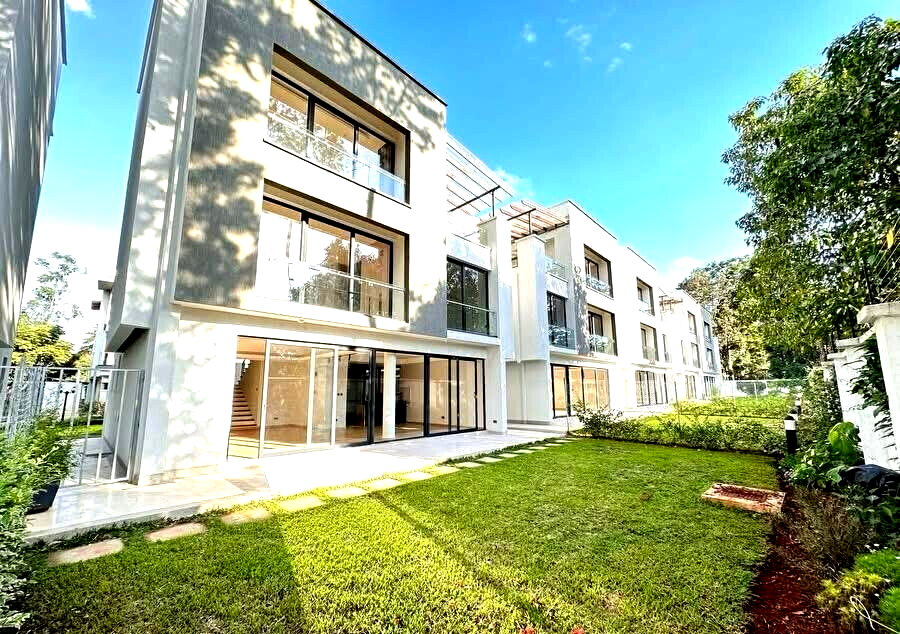 4-Ensuite Townhouse with DSQ & Backup Generator - Lavington