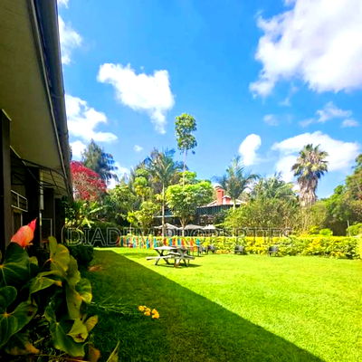 Commercial Property to Let - Image 1