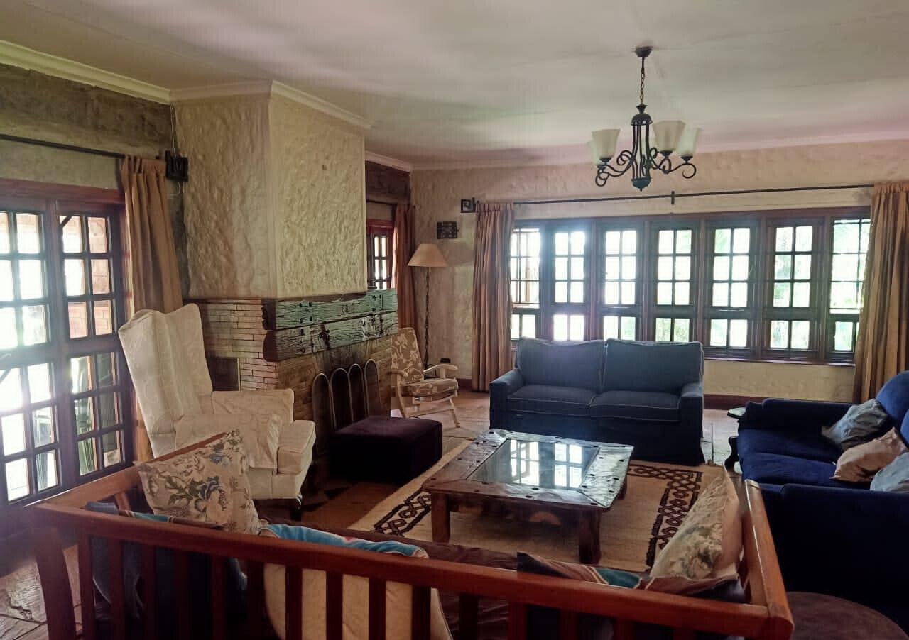 4-Bed Townhouse with Guest Wing & Mature Gardens – Karen