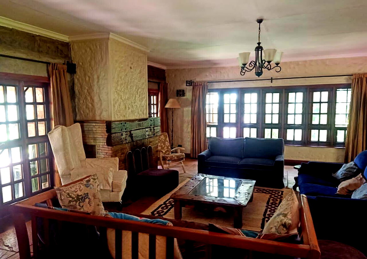 4-Bed Townhouse with Guest Wing & Mature Gardens – Karen