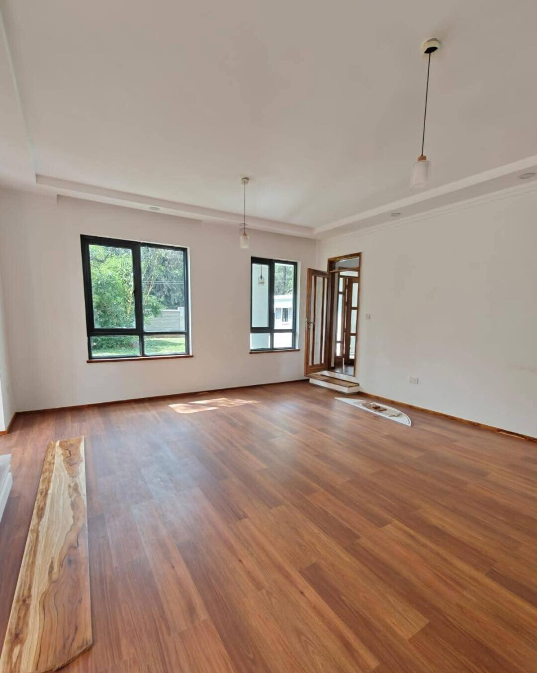 9-Ensuite Villa with Sauna & Staff Quarters - Lavington