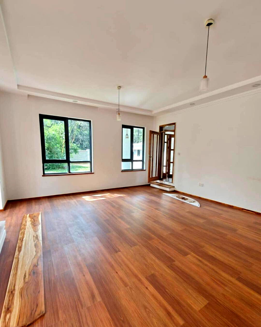 9-Ensuite Villa with Sauna & Staff Quarters - Lavington
