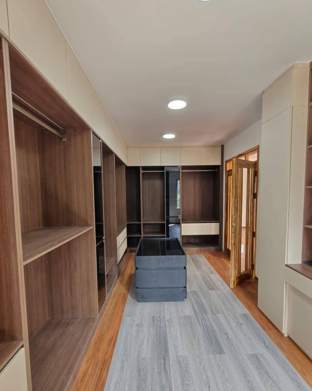 9-Ensuite Villa with Sauna & Staff Quarters - Lavington