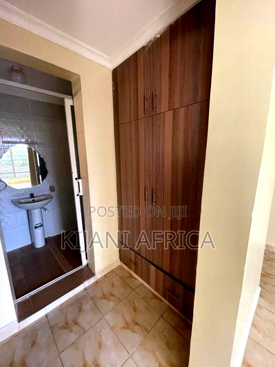 3bdrm Bungalow in Joska for rent - Image 13