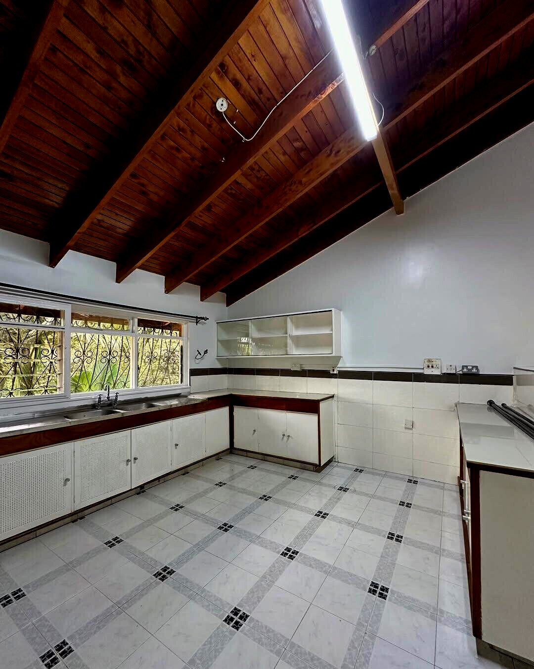 KSh 400K 4BR Garden Home