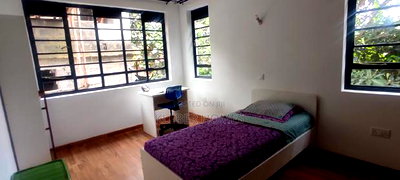 4bdrm Townhouse/Terrace in Kentmere, Banana for sale - Image 11