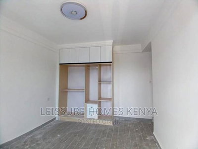 3bdrm Apartment in Gateway Mall Area for sale - Image 5