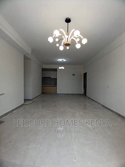 3bdrm Apartment in Gateway Mall Area for sale - Image 1