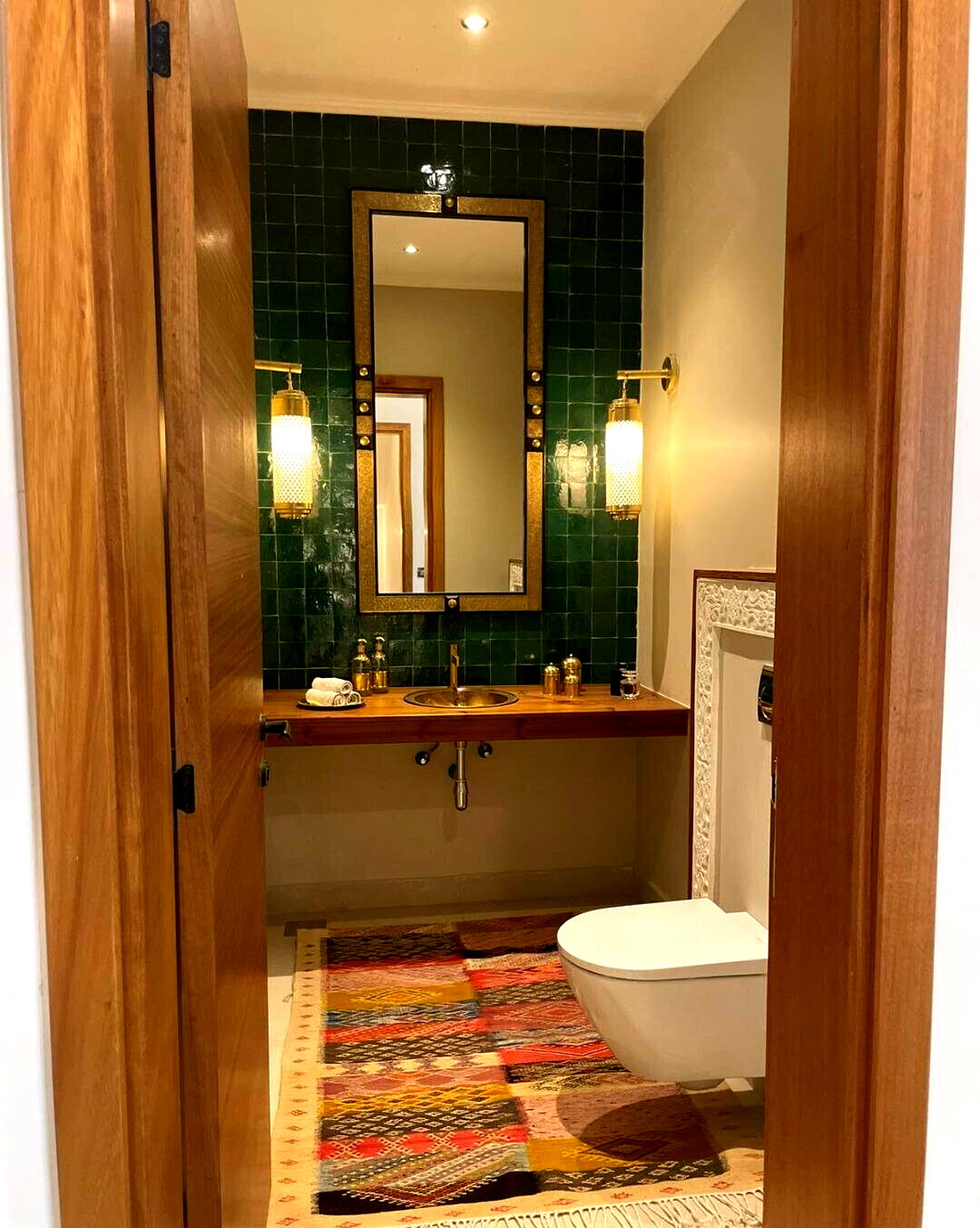 5-Ensuite Villa with Dip Pool & Courtyard - Lavington