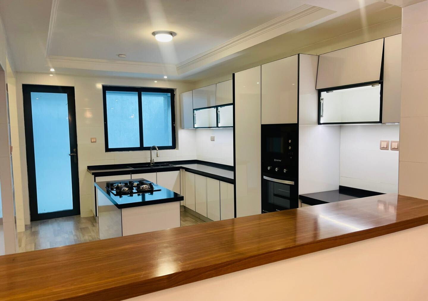 4BR All-Ensuite Townhouse with Rooftop Room & Pool – Kamiti Rd