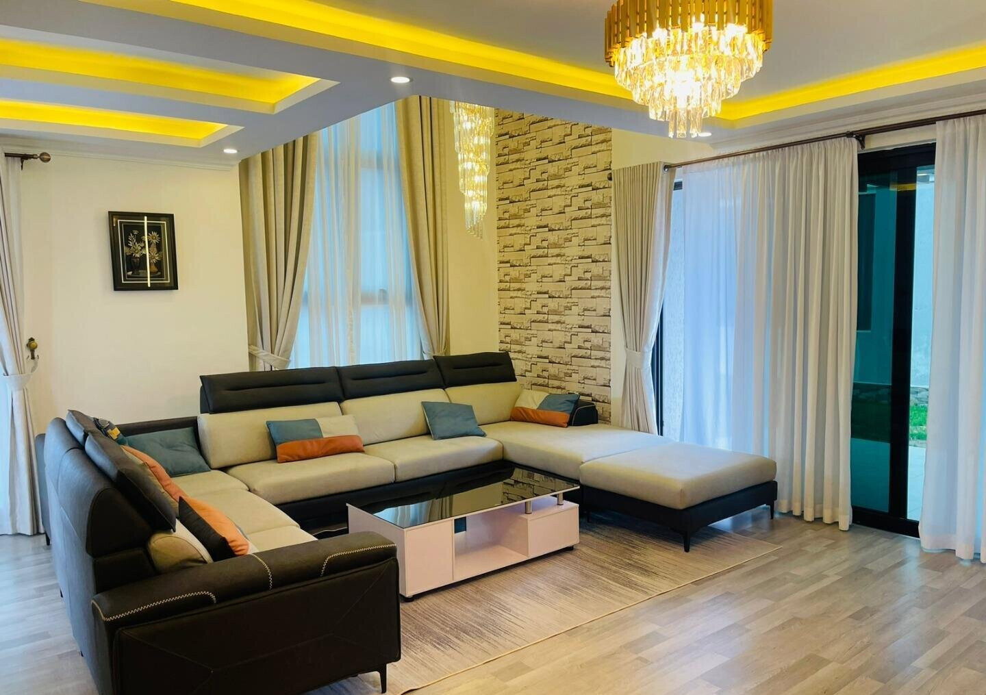 4BR All-Ensuite Townhouse with Rooftop Room & Pool – Kamiti Rd