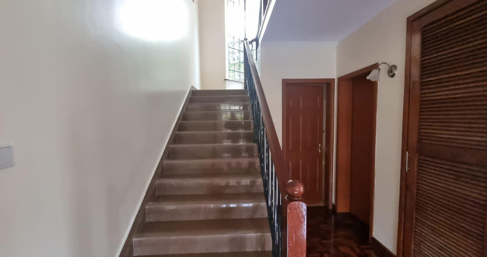 4BR Townhouse with Pool & Kids Playground - Loresho