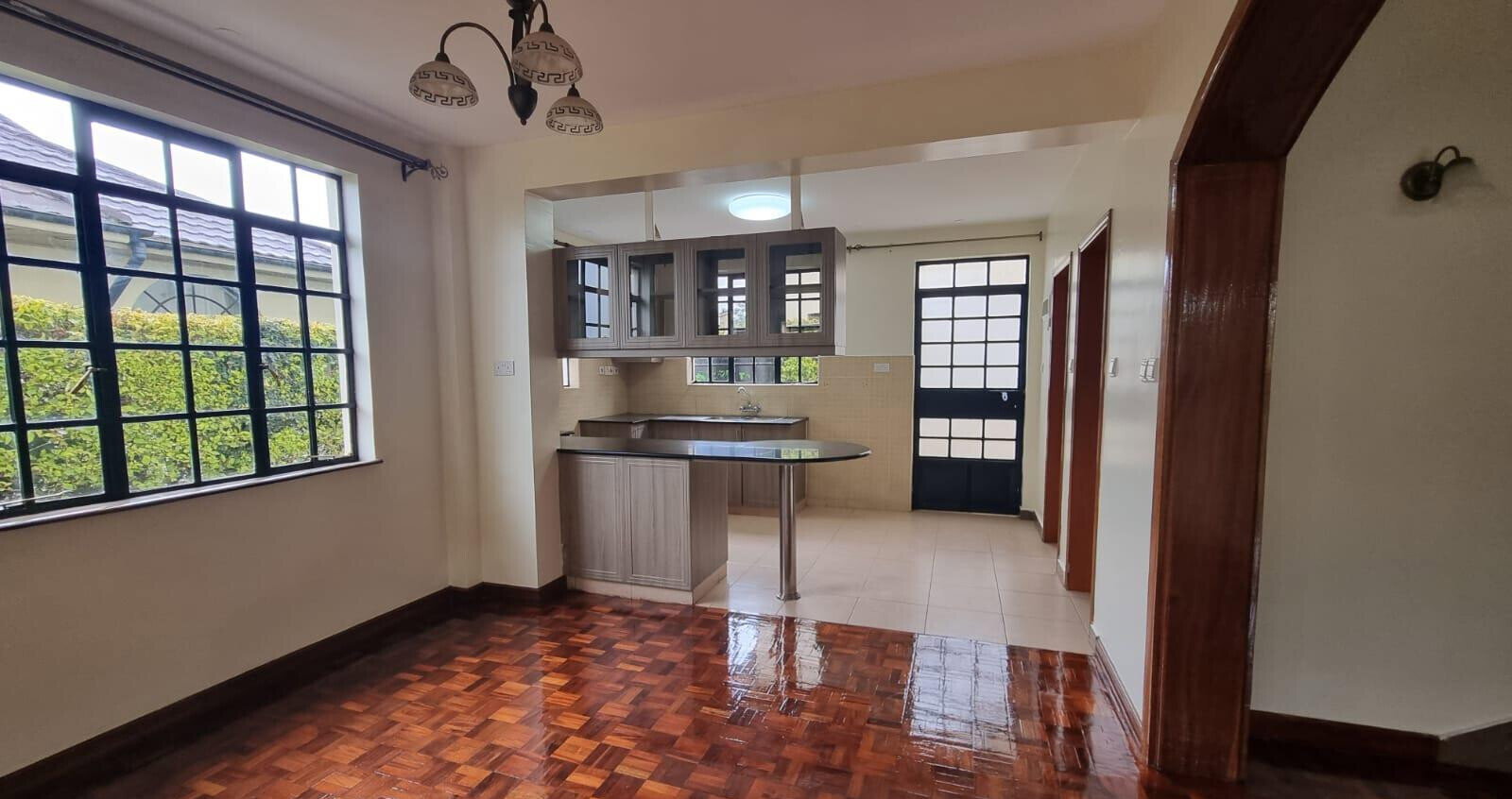4BR Townhouse with Pool & Kids Playground - Loresho