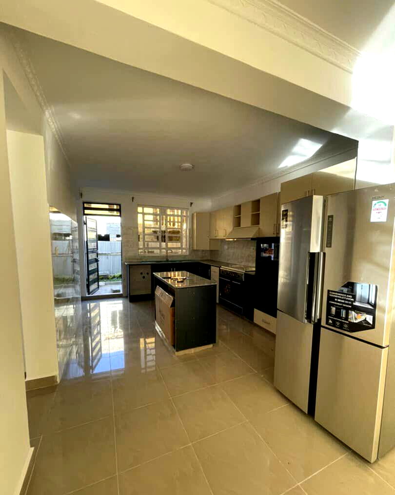 4BR Detached Townhouse with DSQ & Study - Kitengela