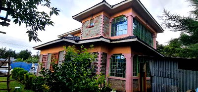5bdrm Maisonette in Annex Estate, Racecourse for sale - Image 5