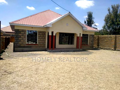 3bdrm Bungalow in Kiserian Gated for sale - Image 1