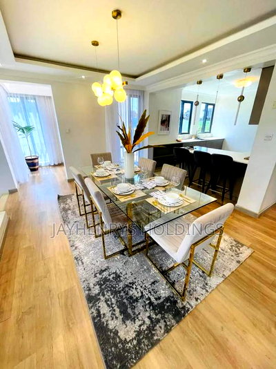 4bdrm House in Membley for sale - Image 17