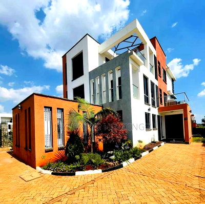 4bdrm House in Membley for sale - Image 2