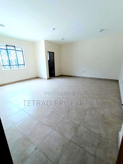 7530 SQF Godown /Warehouse for Sale in Baba Dogo. - Image 7