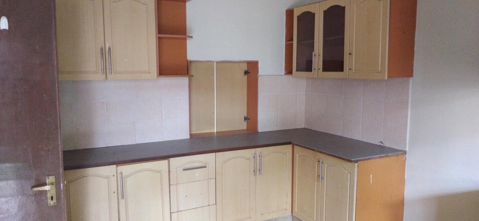3BR Maisonette with DSQ & Private Balcony - Mombasa Rd