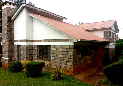 Half Acre Garden Plot with Houses at KSh 20M