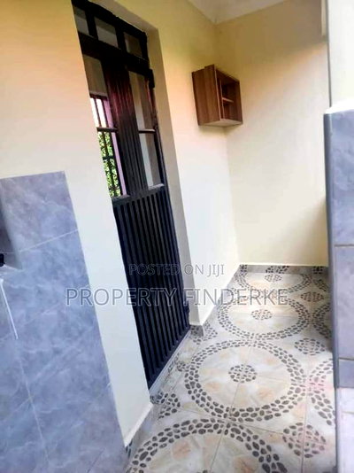 3bdrm Bungalow in Kitengela for sale - Image 5