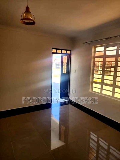 3bdrm Bungalow in Kitengela for sale - Image 2