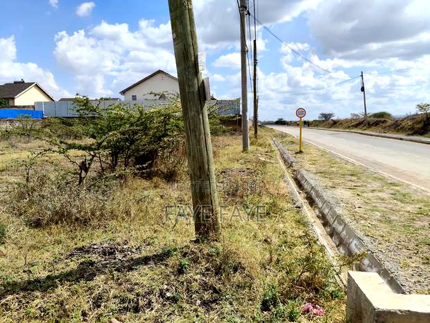 1/4 Acre Commercial Plot for Sale in Syokimau on Airport Road