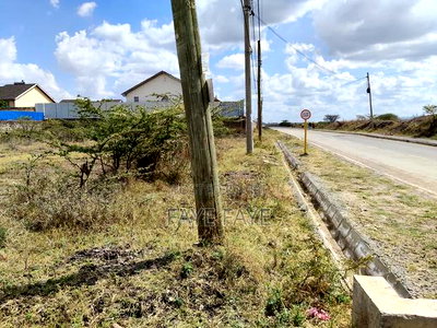 1/4 Acre Commercial Plot for Sale in Syokimau on Airport Road - Image 4